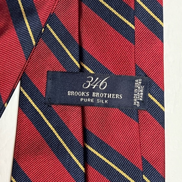 Brooks Brothers 346 Silk Tie Red Navy Classic - Picture 4 of 7